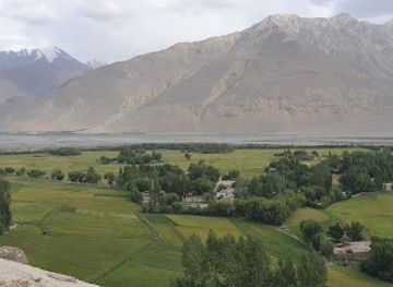 tajikistan/gorno-badakhshan-autonomous-region/attraction/buddhist-stupa