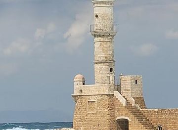 greece/rethymno/attraction/lighthouse-of-chania