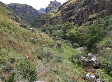 south-africa/drakensberg/attraction/sleeping-beauty-cave