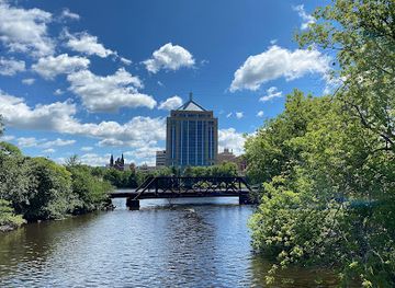 wisconsin/wausau/attraction/big-bull-falls-park