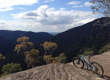 australia/western-new-south-wales/attraction/grose-head-south-lookout