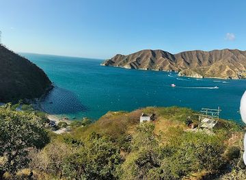 colombia/santa-marta/taganga/attraction/playa-taganga