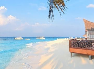 maldives/kaafu-atoll/attraction/ocean-view-swing