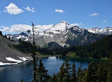 washington/northern-cascades/attraction/artist-s-ridge