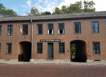 missouri/st-charles/attraction/first-missouri-state-capitol-state-historic-site