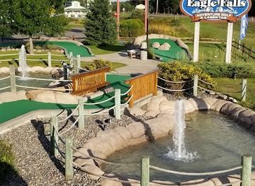 wisconsin/northwoods/attraction/eagle-falls-adventure-golf-laser-tag