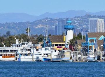 california/burbank/attraction/fisherman-s-village