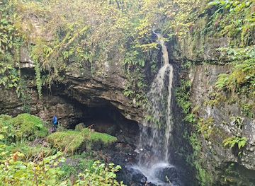 united-kingdom/fermanagh/attraction/pollnagollum-cave