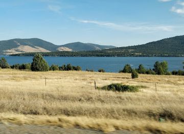 montana/central-montana/attraction/lake-elmo-state-park