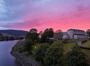 norway/sor-trondelag/attraction/st-olav-s-cathedral-trondheim