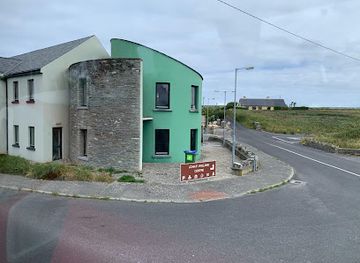 ireland/cliffs-of-moher/attraction/the-john-p-holland-centre