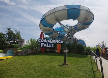 new-york/hudson-valley/attraction/splashdown-beach