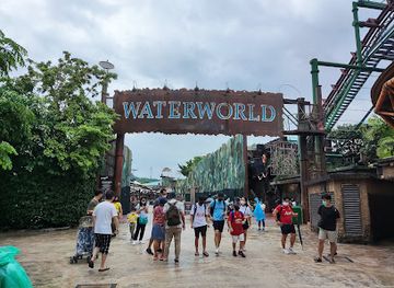 singapore/sentosa/resorts-world-sentosa/attraction/waterworld