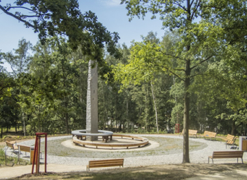 czechia/plzen/attraction/arthur-s-table