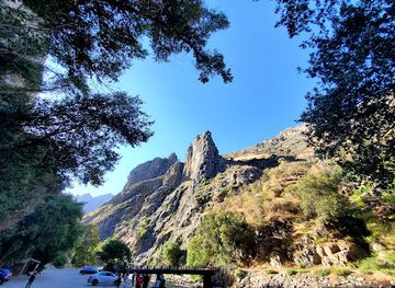 california/central-california/attraction/boyden-cavern-adventures-tours-llc