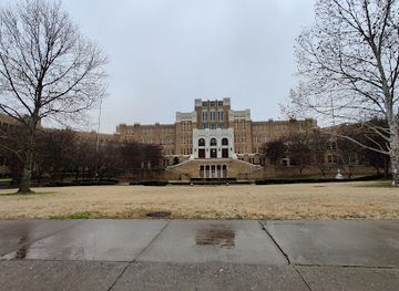 arkansas/pinnacle-mountain-state-park/attraction/central-high-museum