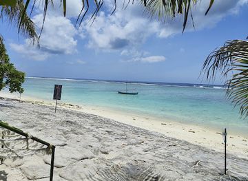 maldives/kaafu-atoll/attraction/sunrise-eastern-beach