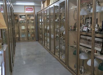 ohio/dundee-falls/attraction/erb-s-coleman-museum