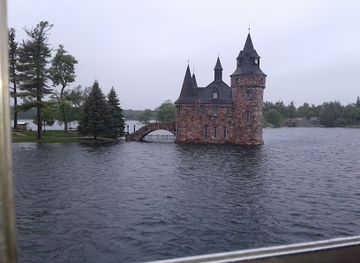 new-york/thousand-islands/attraction/1000-islands-seaway-charters