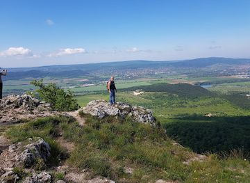 hungary/duna-ipoly-national-park/attraction/dera-gorge