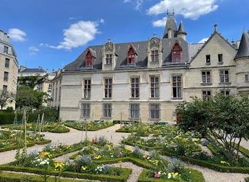 france/paris/attraction/hotel-de-sens