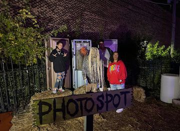 illinois/oak-lawn/attraction/midnight-terror-haunted-house-1-must-see-haunted-house-in-illinois