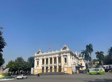 vietnam/hanoi/attraction/square-of-august-revolution