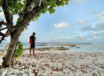 maldives/huraa/attraction/the-jailbreaks-surf-point