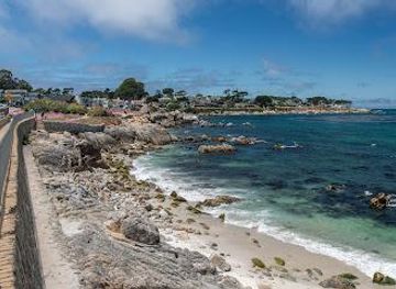 california/big-sur/attraction/lovers-point-park