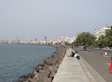 india/konkan-coast/attraction/marine-drive