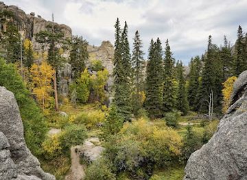 south-dakota/black-hills/attraction/sunday-gulch-trailhead