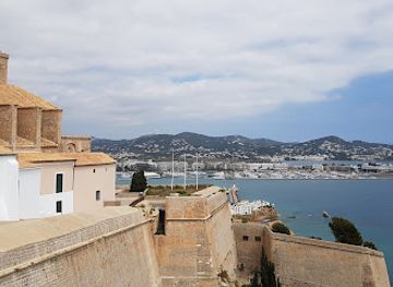 spain/ibiza/attraction/museu-puget