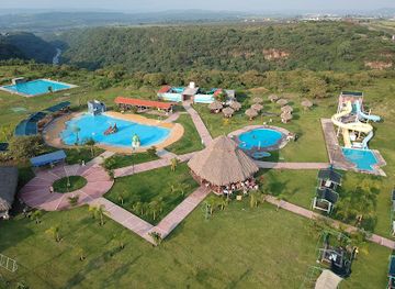 mexico/los-altos-de-jalisco/attraction/parque-acuatico-el-palmar