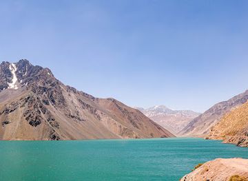 chile/metropolitan-region-of-santiago/attraction/cajon-del-maipo