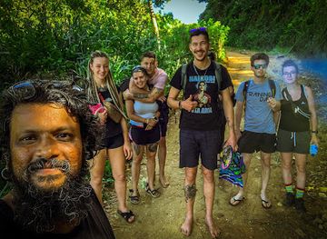 sri-lanka/kandy-district/attraction/galaa-safari