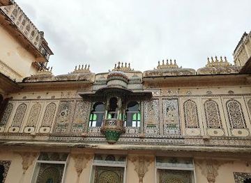 india/udaipur/attraction/city-palace-udaipur
