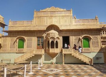 india/jaisalmer/attraction/mandir-palace-aka-badal-vilas