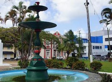 saint-lucia/castries/attraction/derek-walcott-square