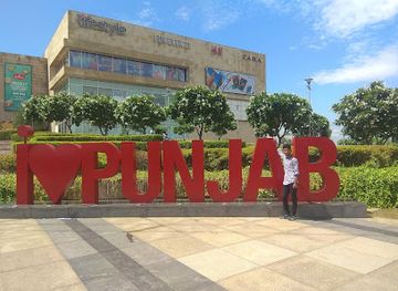 india/punjab/attraction/i-love-punjab-sign