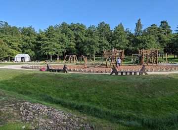 latvia/ventspils/attraction/jurmalas-parks