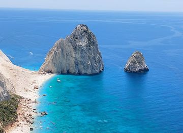 greece/ionian-islands/attraction/myzithres