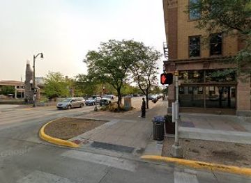 south-dakota/rapid-city/attraction/president-george-h-w-bush-statue