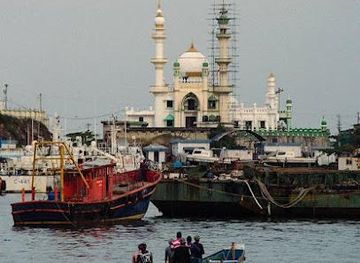 india/trivandrum/attraction/kovalam