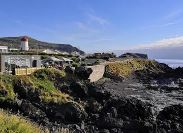 portugal/azores/attraction/ponta-dos-mosteiros