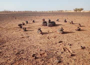 mali/gao-region/attraction/stonehenge-mali-gao