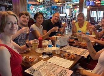 canada/niagara-falls/attraction/the-roaming-table-food-tours