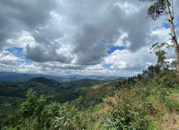 rwanda/nyabarongo-river/attraction/ishematours-rwanda