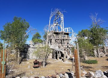 nevada/central-nevada/attraction/lightning-mountain-monument