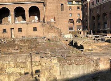 vatican-city/gregorian-etruscan-museum/attraction/area-sacra-di-s-omobono