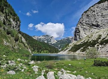slovenia/kranjska-gora/attraction/lake-krn